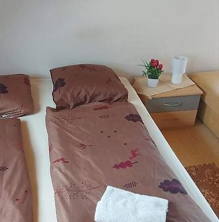 Visszavar-Lak Privat Berlemeny باداتشونيتوماي المظهر الخارجي الصورة